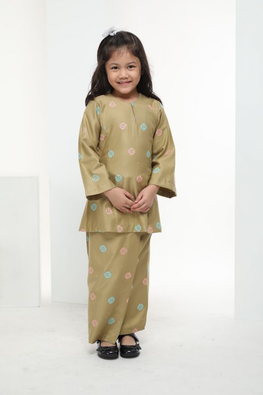  Baju  Kurung Warna  Warni  Kids Sorrel Brown Omar Ali