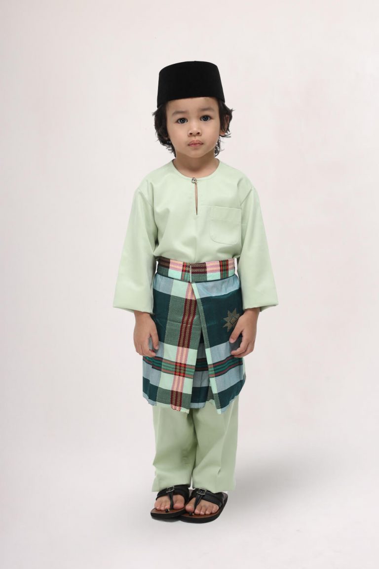 baju melayu teluk belanga johor